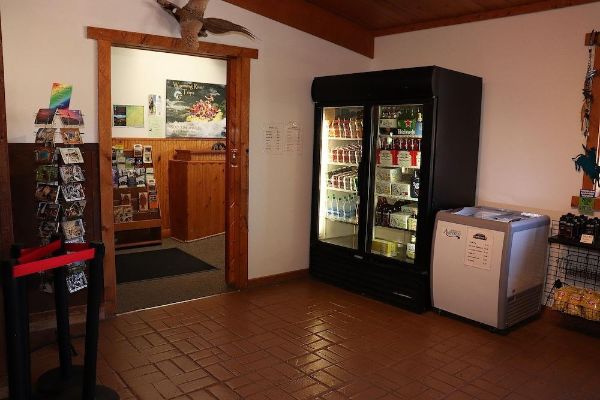 Yellowstone Valley Inn (Silver Gate)